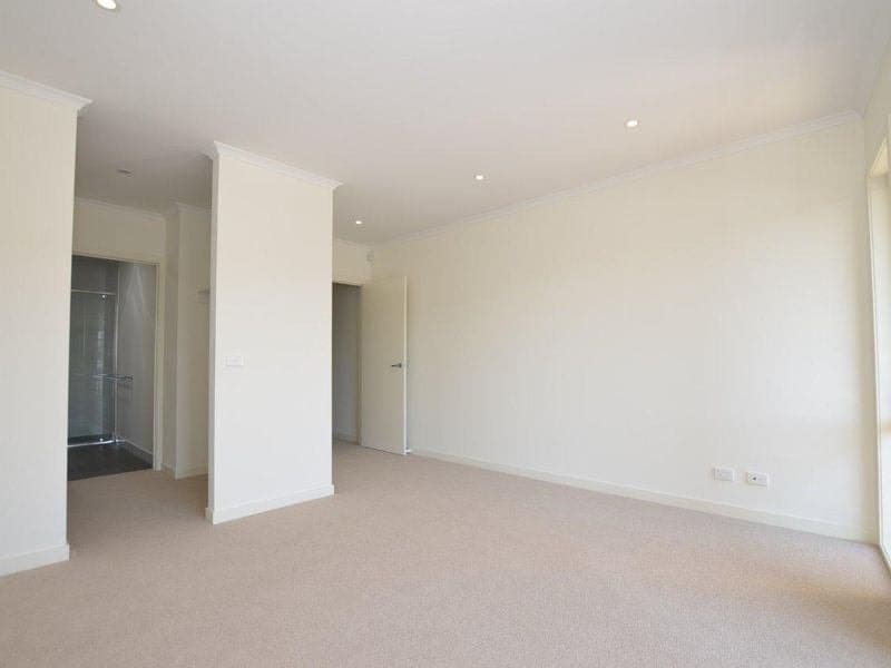 3/10 Cross Street Footscray VIC, Footscray - Thumbnail 6