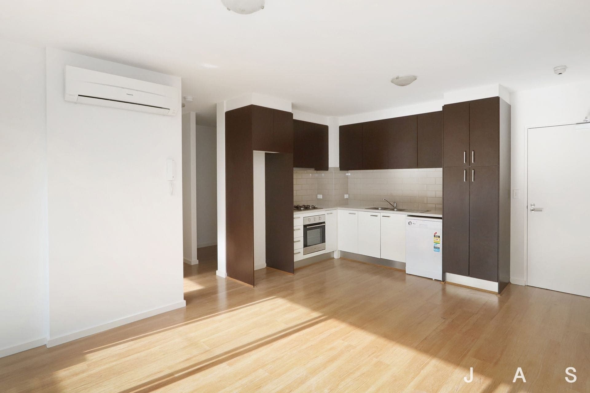 15/155 Gordon Street Footscray VIC, Footscray - Thumbnail 5