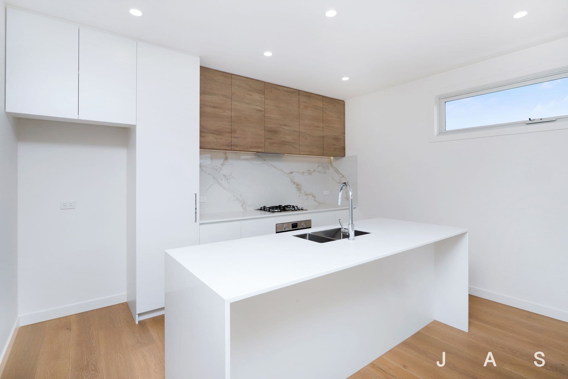 21B Clarendon Parade West Footscray VIC, West Footscray - Thumbnail 4
