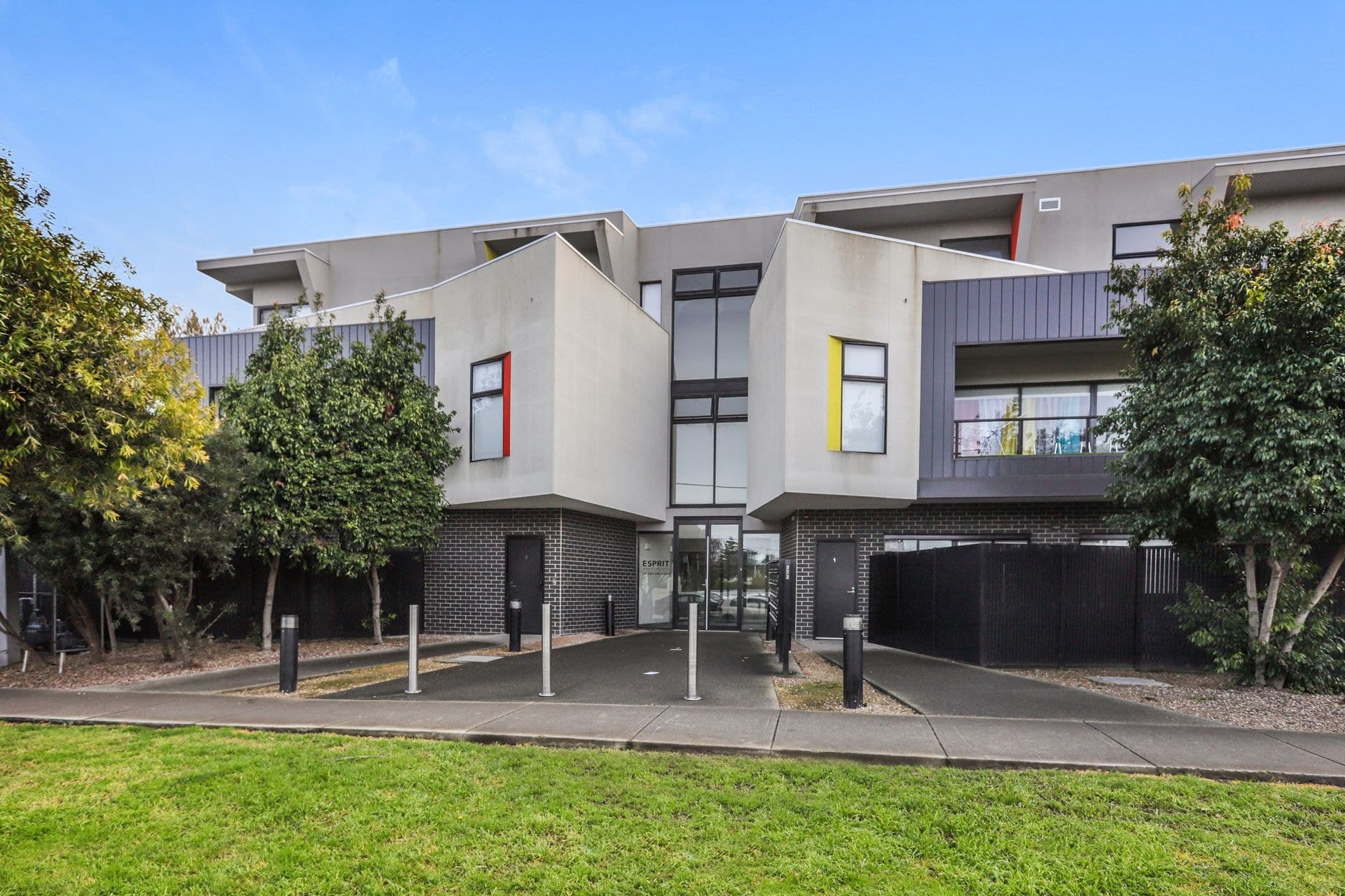 213/372 Geelong Road West Footscray VIC, West Footscray - Thumbnail 2