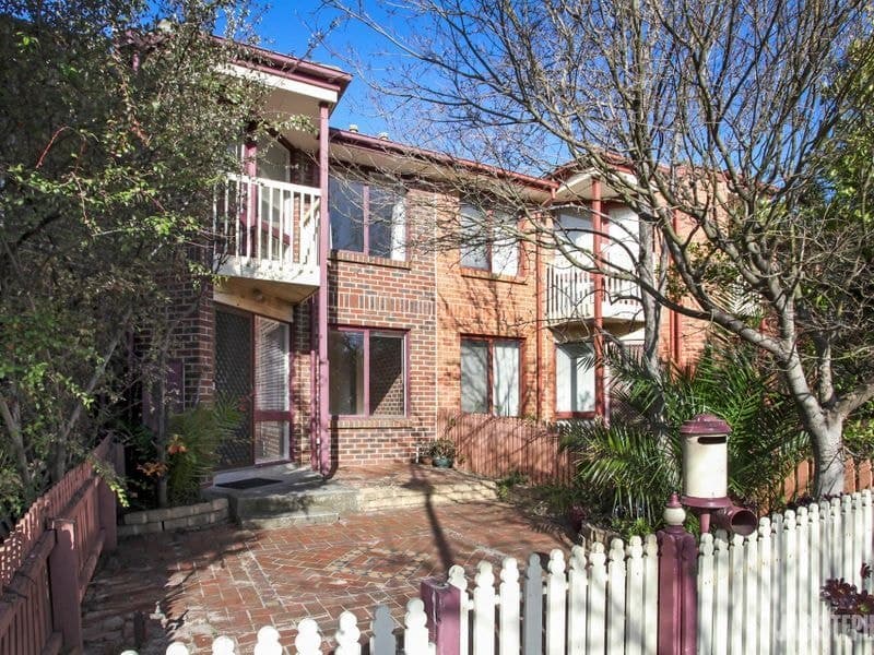 11 Secomb Place FOOTSCRAY VIC, Footscray - Thumbnail 3