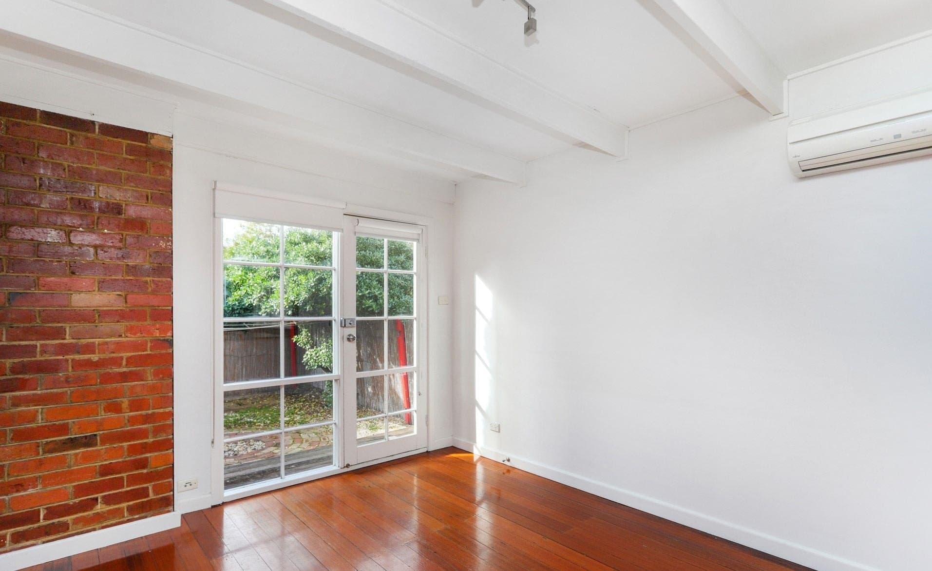 8 Crawford Street Newport VIC, Newport - Thumbnail 4