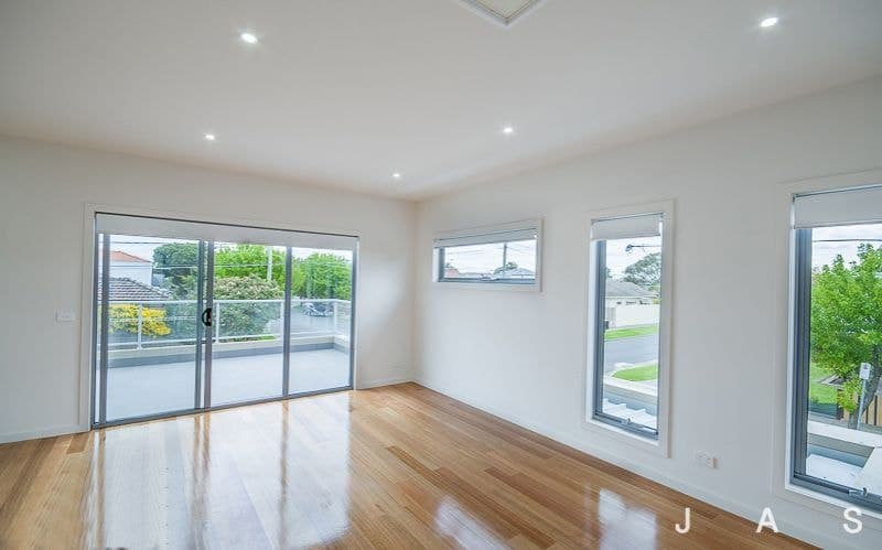 24 Studley Street Maidstone VIC, Maidstone - Thumbnail 3