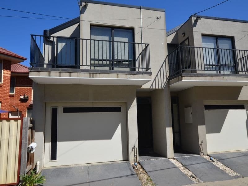 4 Emma Street Seddon VIC, Seddon - Thumbnail 2