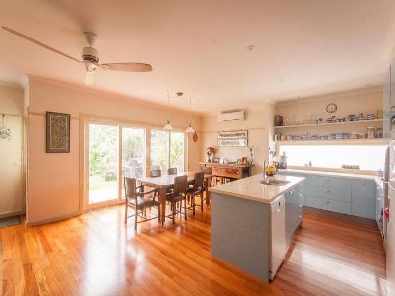 81 Benjamin Street Sunshine VIC, Sunshine - Thumbnail 5