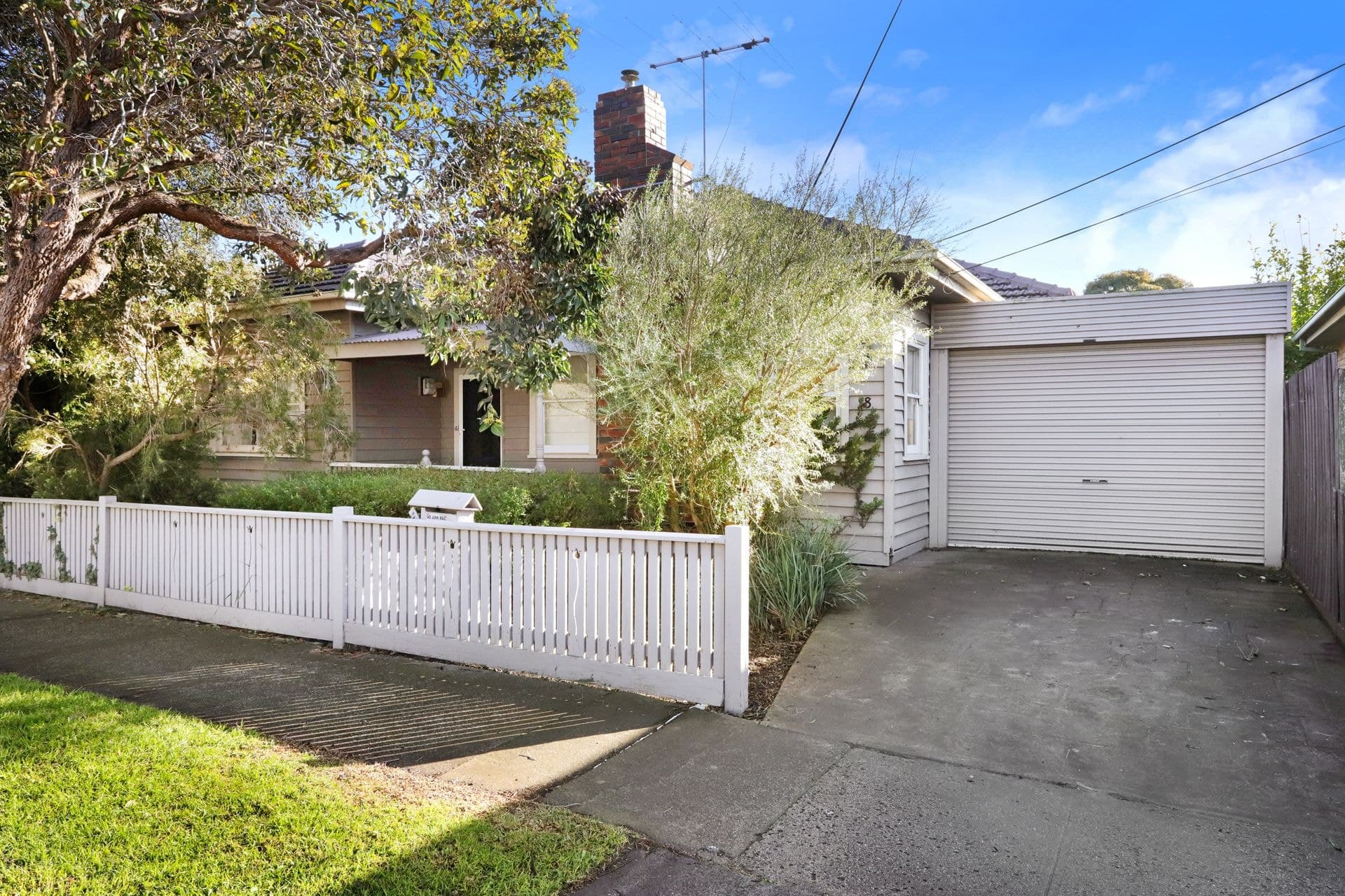 18 Howard Street Maidstone VIC, Maidstone - Thumbnail 2