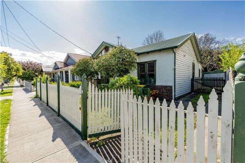4 Robbs Road WEST FOOTSCRAY VIC, West Footscray - Thumbnail 3