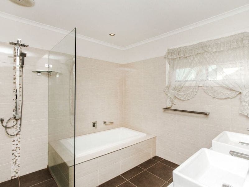 104 Seventh Avenue ALTONA NORTH VIC, Altona North - Thumbnail 8
