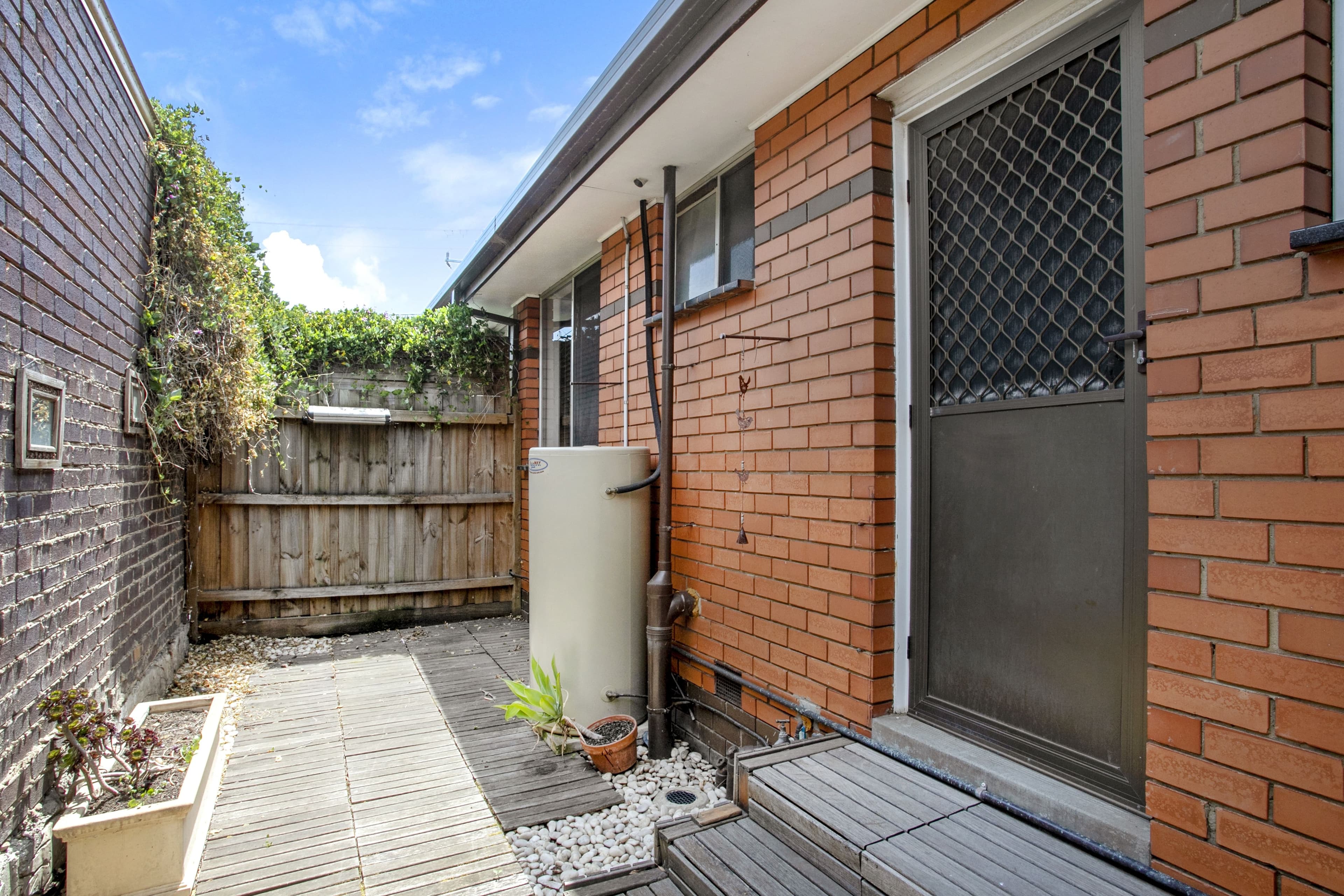 4/34 Waiora Parade West Footscray VIC, West Footscray - Thumbnail 2