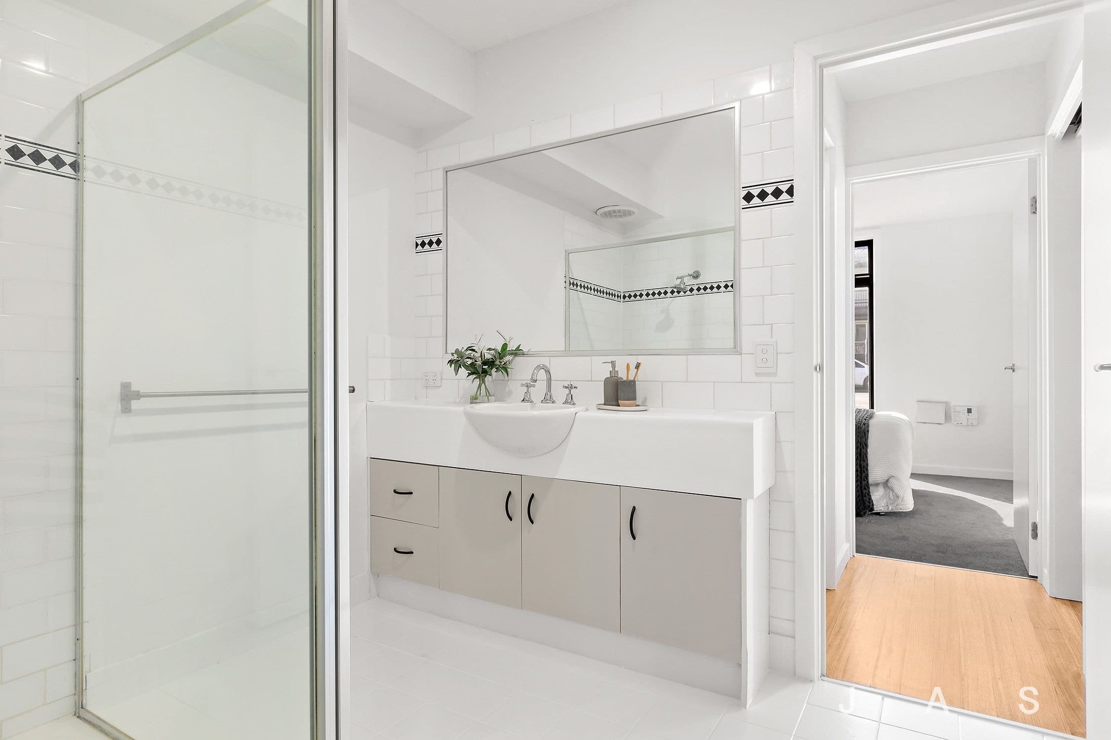 2/3 Canterbury Street Yarraville VIC, Yarraville - Thumbnail 7