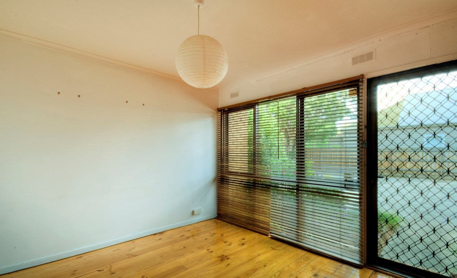 2/8 Tongue Street Yarraville VIC, Yarraville - Thumbnail 5