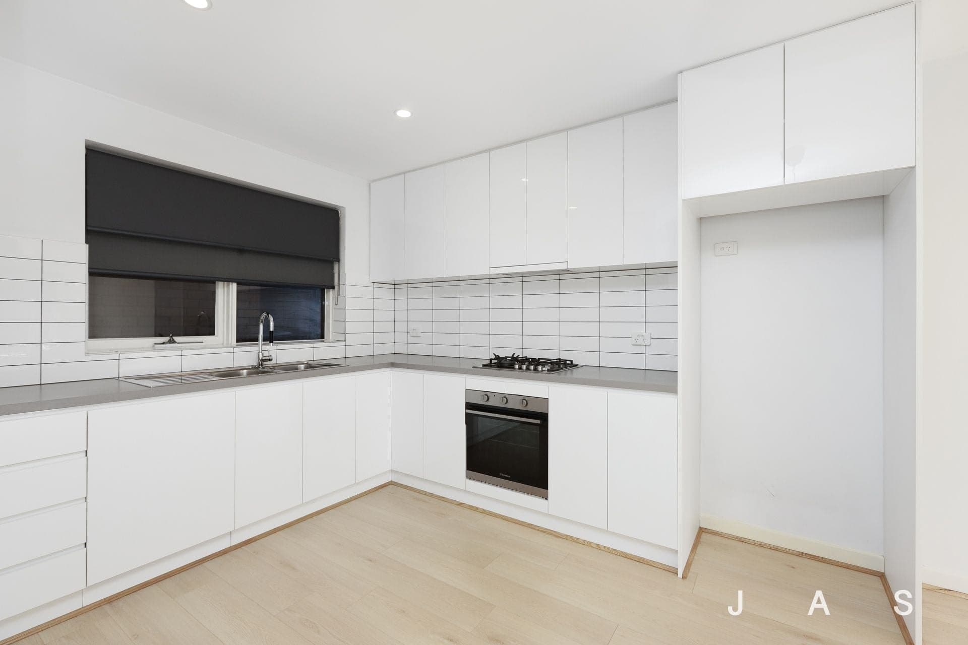 13/49 Napier Street Footscray VIC, Footscray - Thumbnail 4
