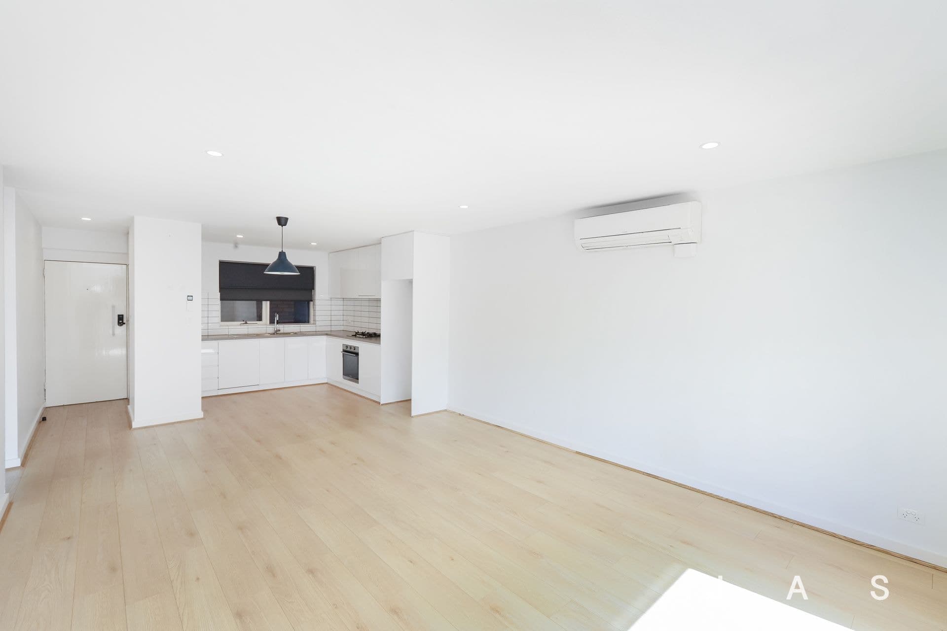 13/49 Napier Street Footscray VIC, Footscray - Thumbnail 5