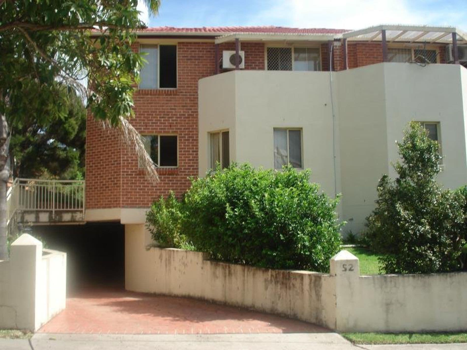 3 / 52 Second Avenue, Campsie, Campsie - Image 1