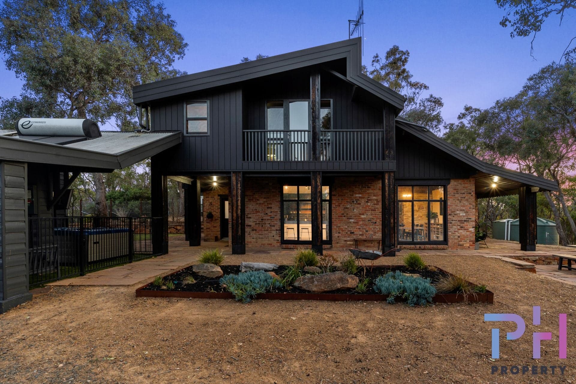 105 James Cook Drive Emu Creek VIC, Emu Creek - Image 1