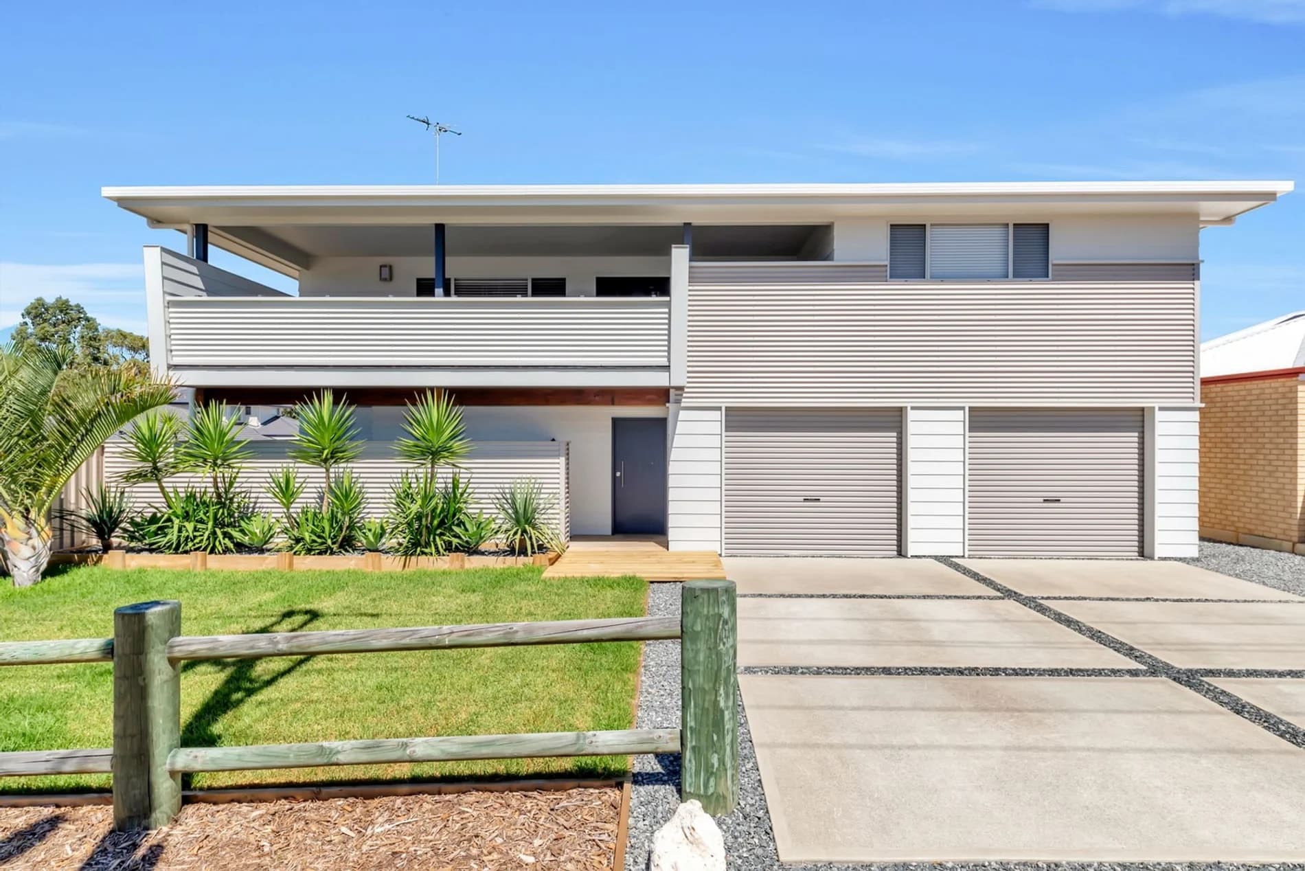 Quality Craftmanship, 18 Iluka Road, Dawesville WA 6211, Dawesville - Thumbnail 6