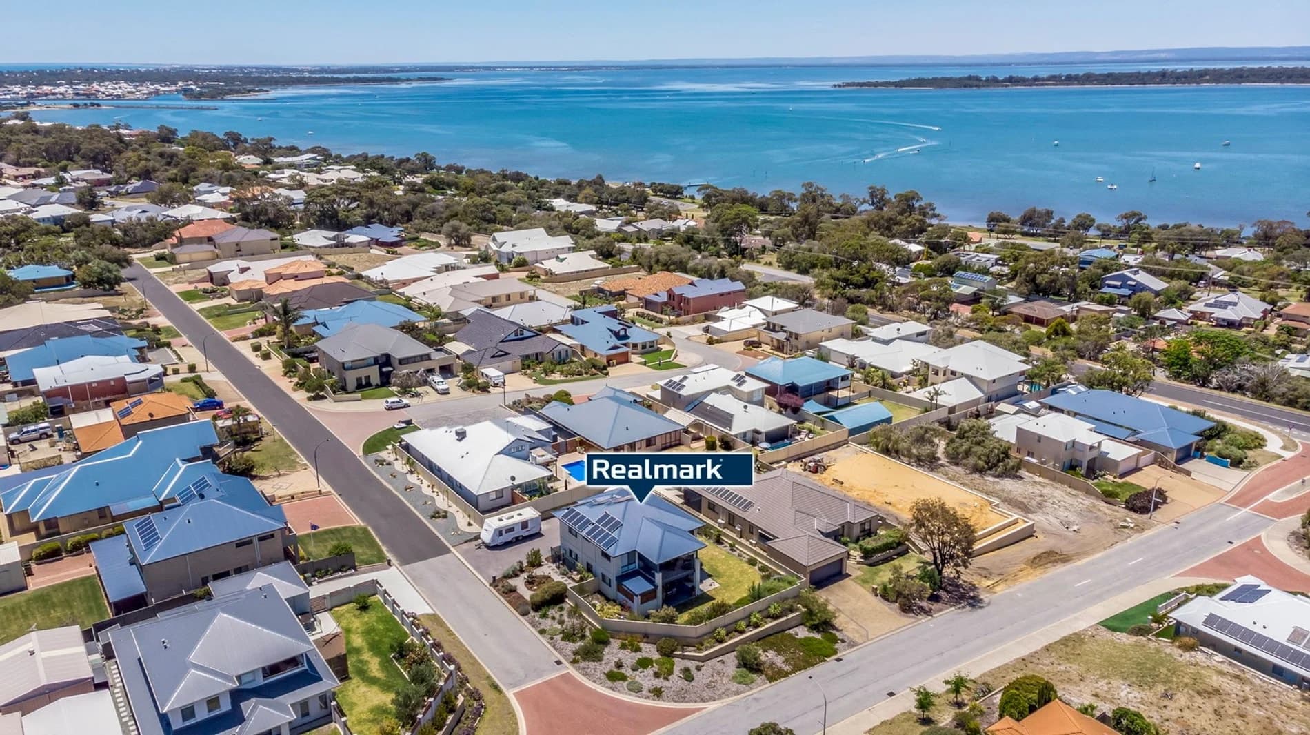 Estuary Views + Side Access, 12 Albany Drive, Dawesville WA 6211, Dawesville - Thumbnail 6