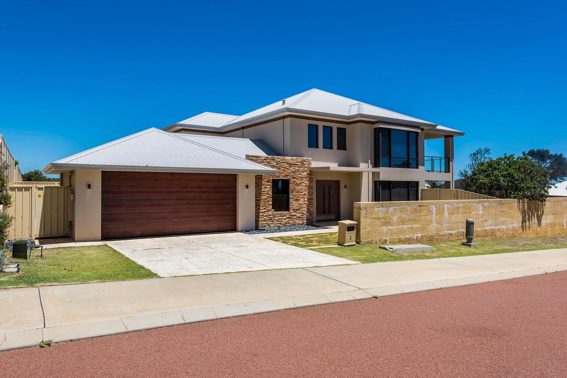 Spacious Ocean View Residence, 89 Balladonia Parade, Dawesville WA 6211, Dawesville - Thumbnail 6