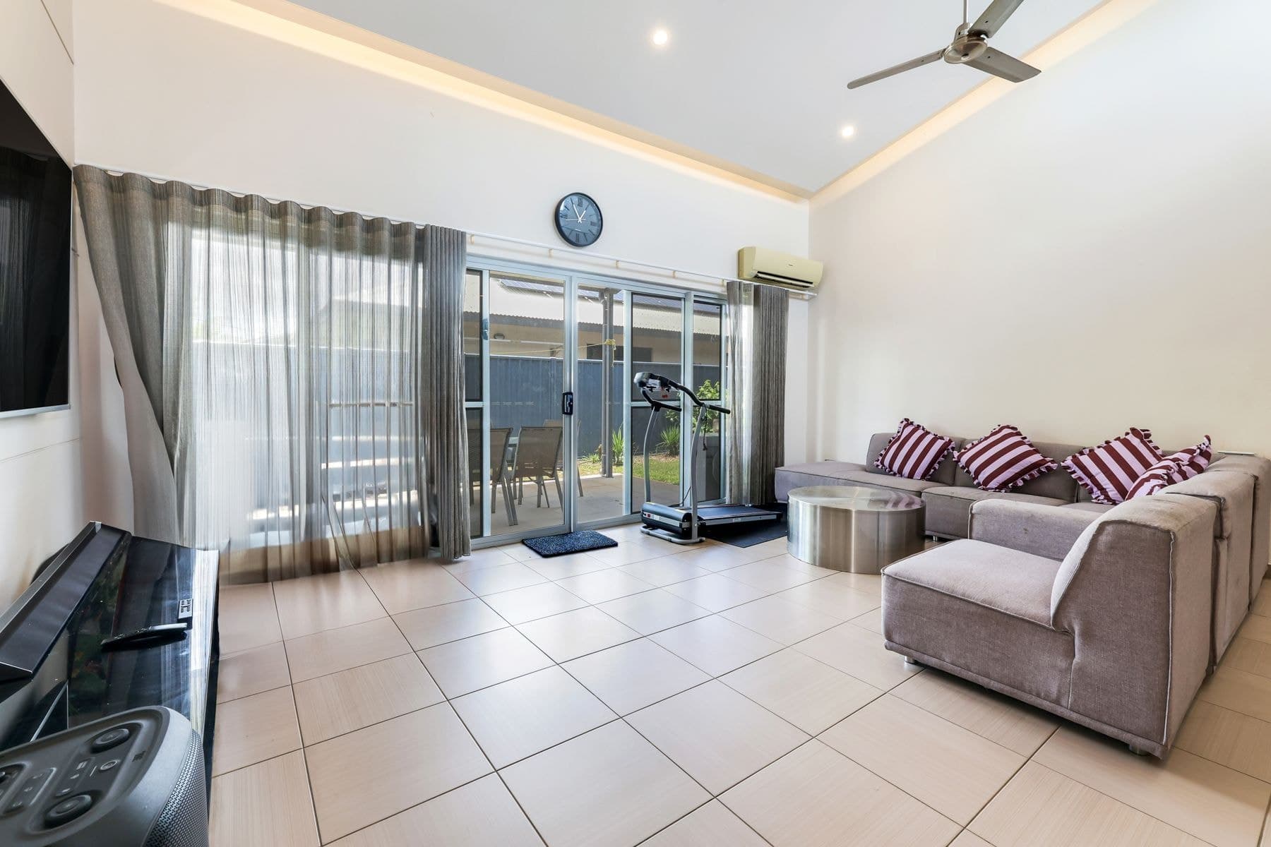 18 Hannan Street, Muirhead NT 0810, Muirhead - Thumbnail 8