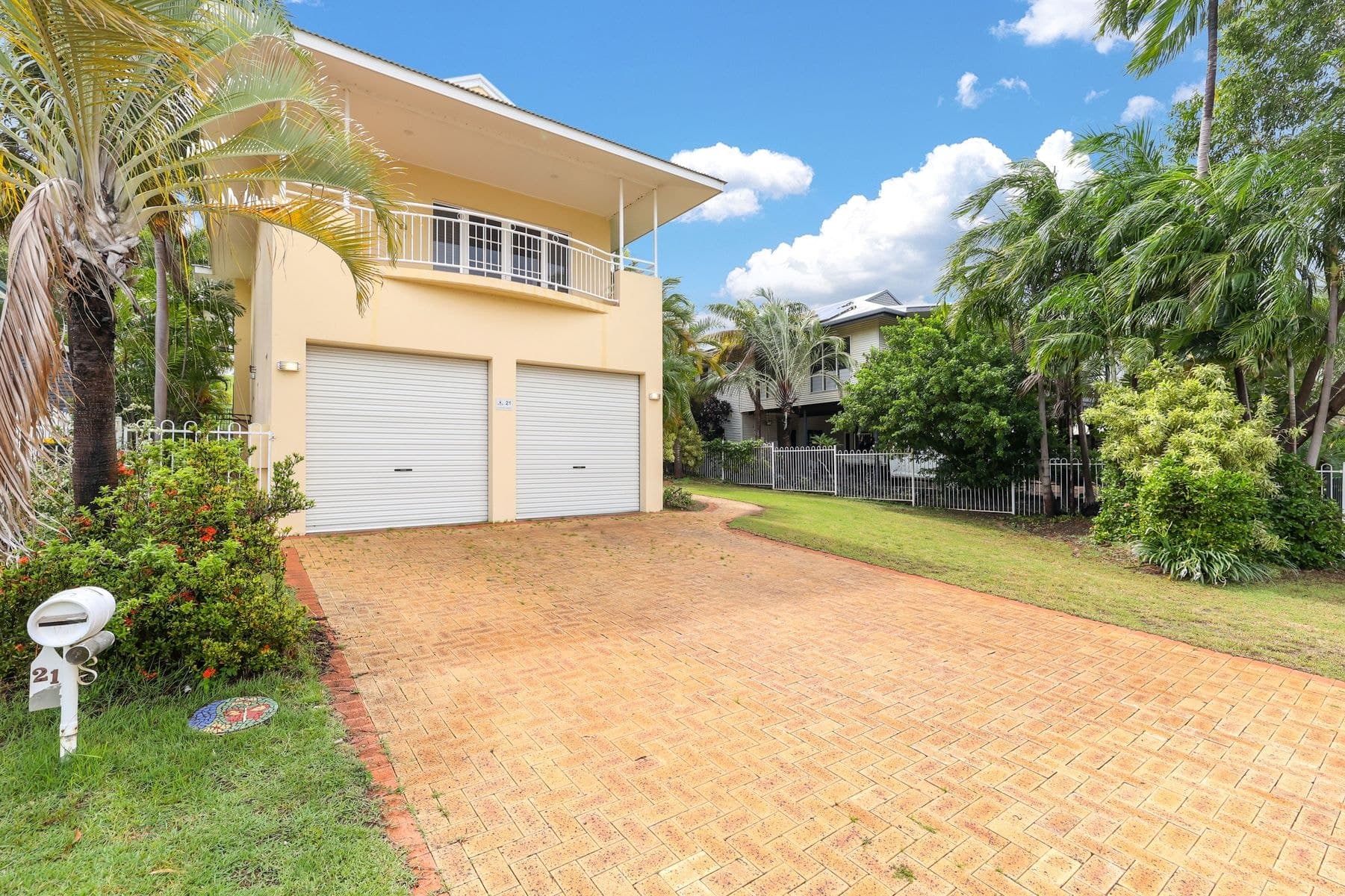 21 Cullen Bay Crescent, Larrakeyah NT 0820, Larrakeyah - Image 1