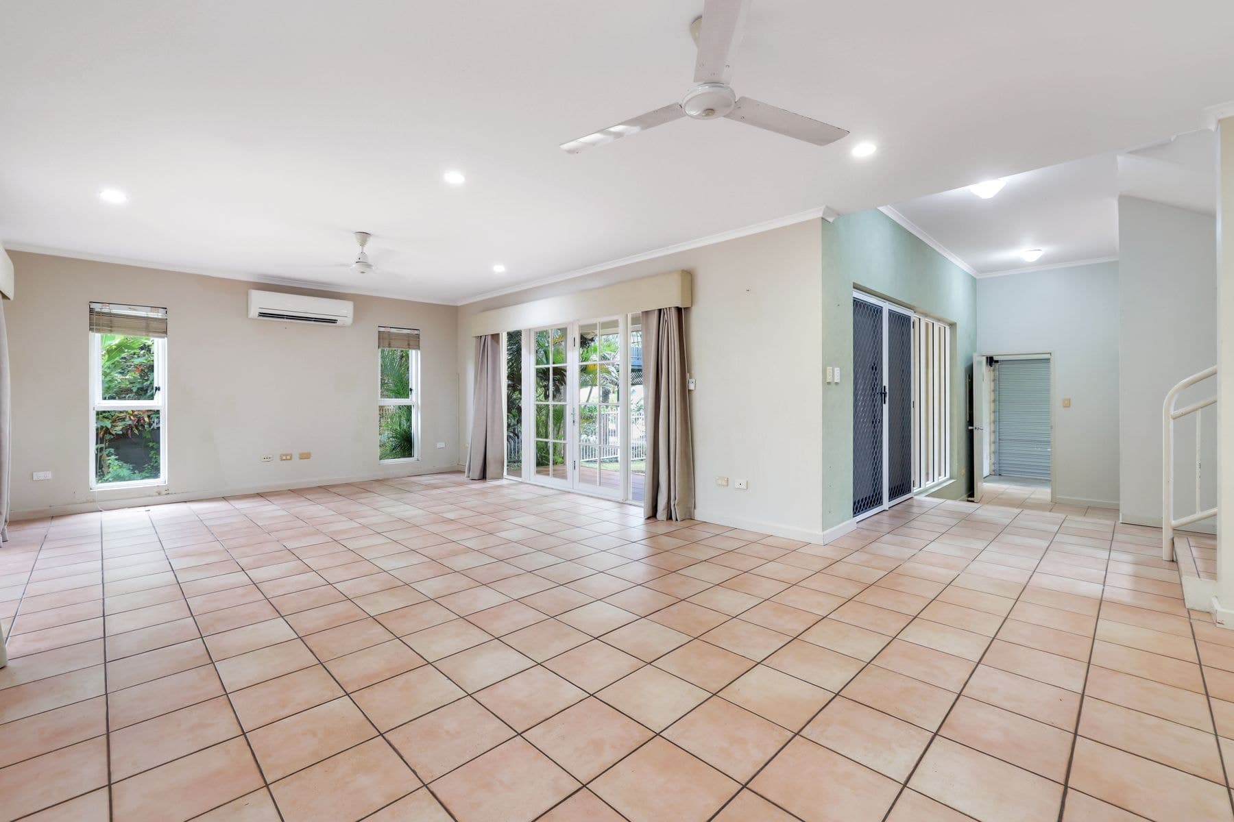 21 Cullen Bay Crescent, Larrakeyah NT 0820, Larrakeyah - Thumbnail 4