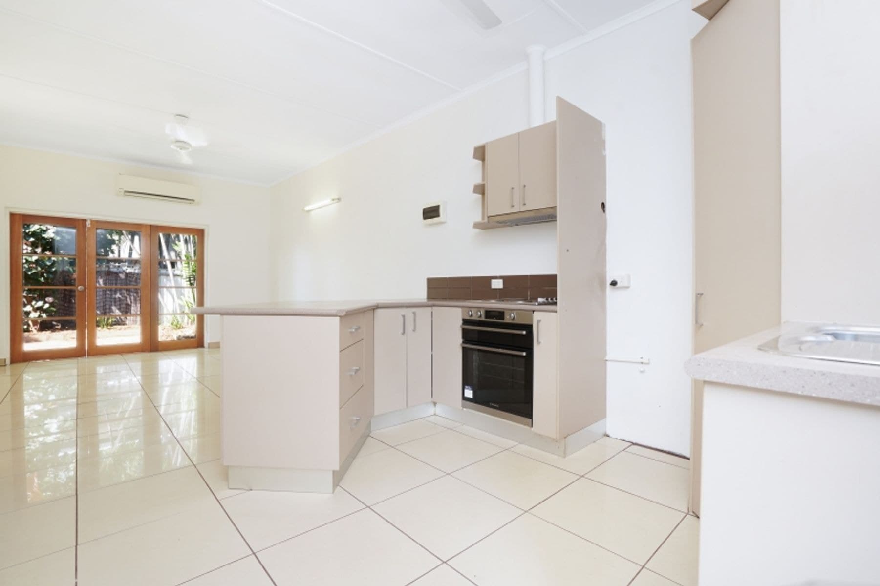 1/9 Hickory Street, Nightcliff NT 0810, Nightcliff - Thumbnail 5