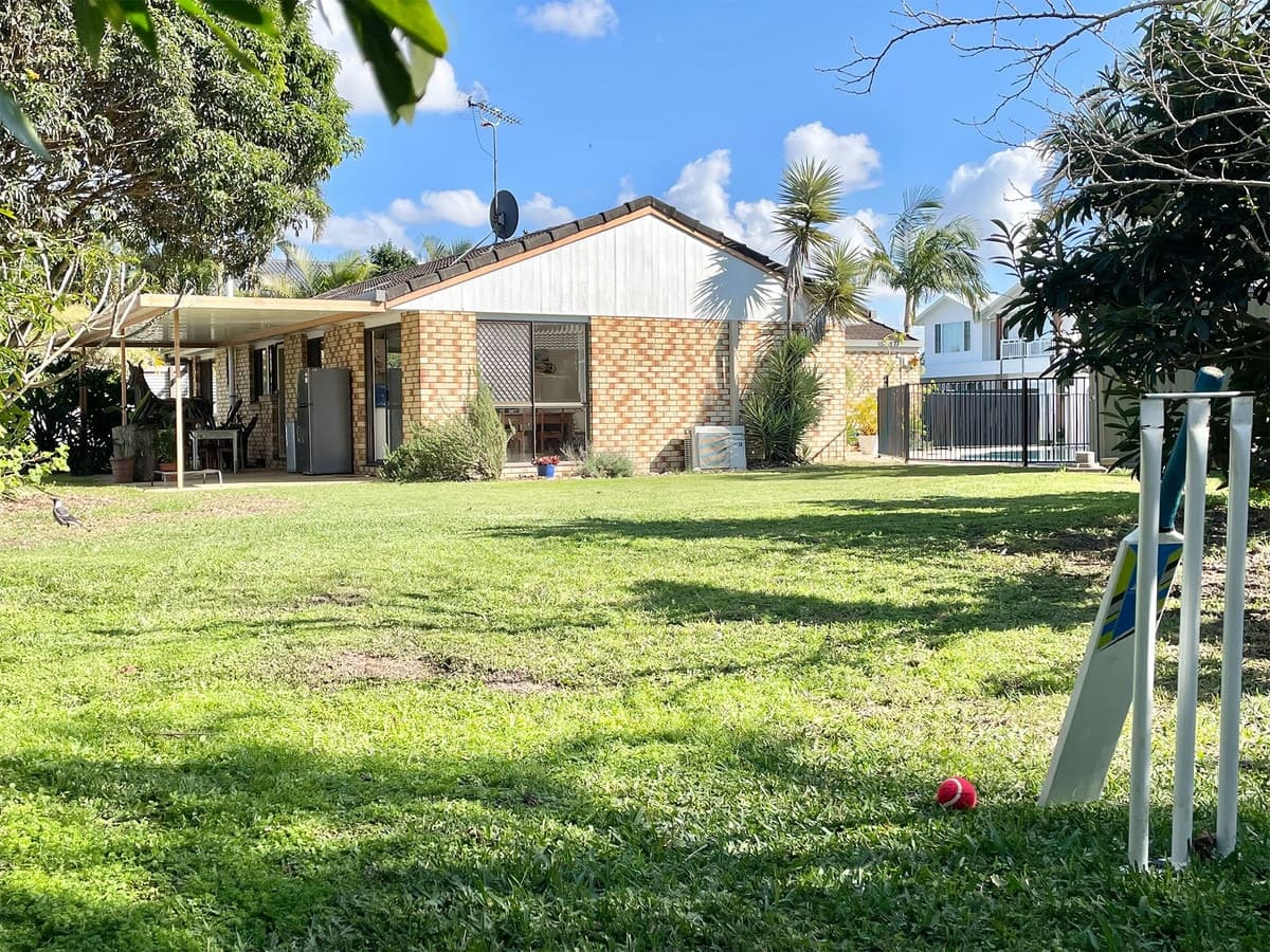 17 Spoonbill Court, Burleigh Waters, Burleigh Waters - Image 1