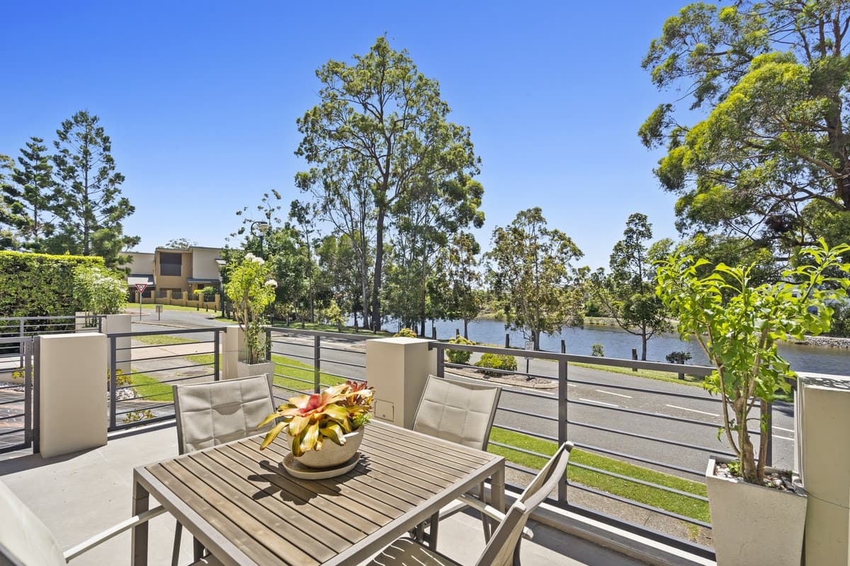 43 Bayswater Avenue, Varsity Lakes, Varsity Lakes - Thumbnail 2