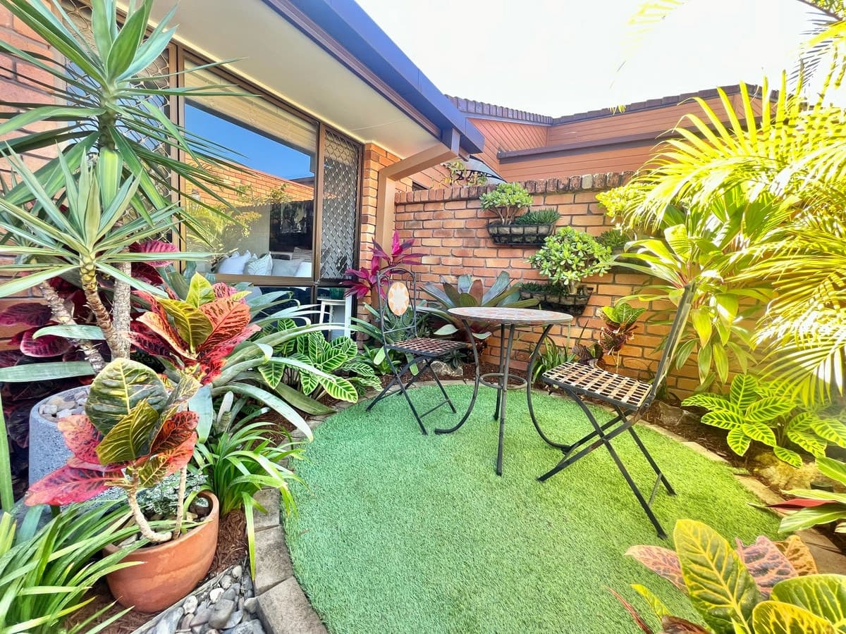 45/172 Barrier Reef Drive, Mermaid Waters, Mermaid Waters - Thumbnail 2