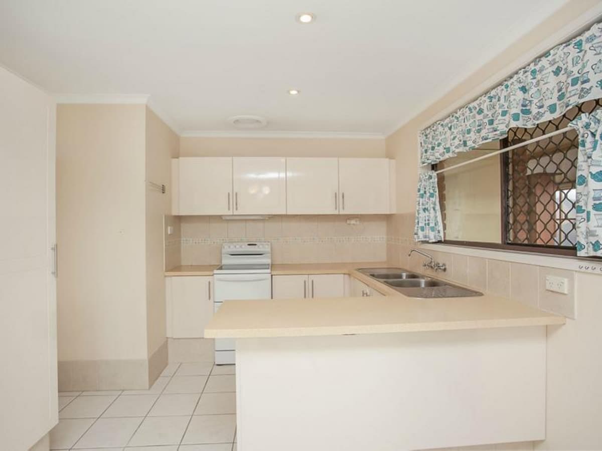 122/170 Bardon Avenue, BURLEIGH WATERS, Burleigh Waters - Thumbnail 5