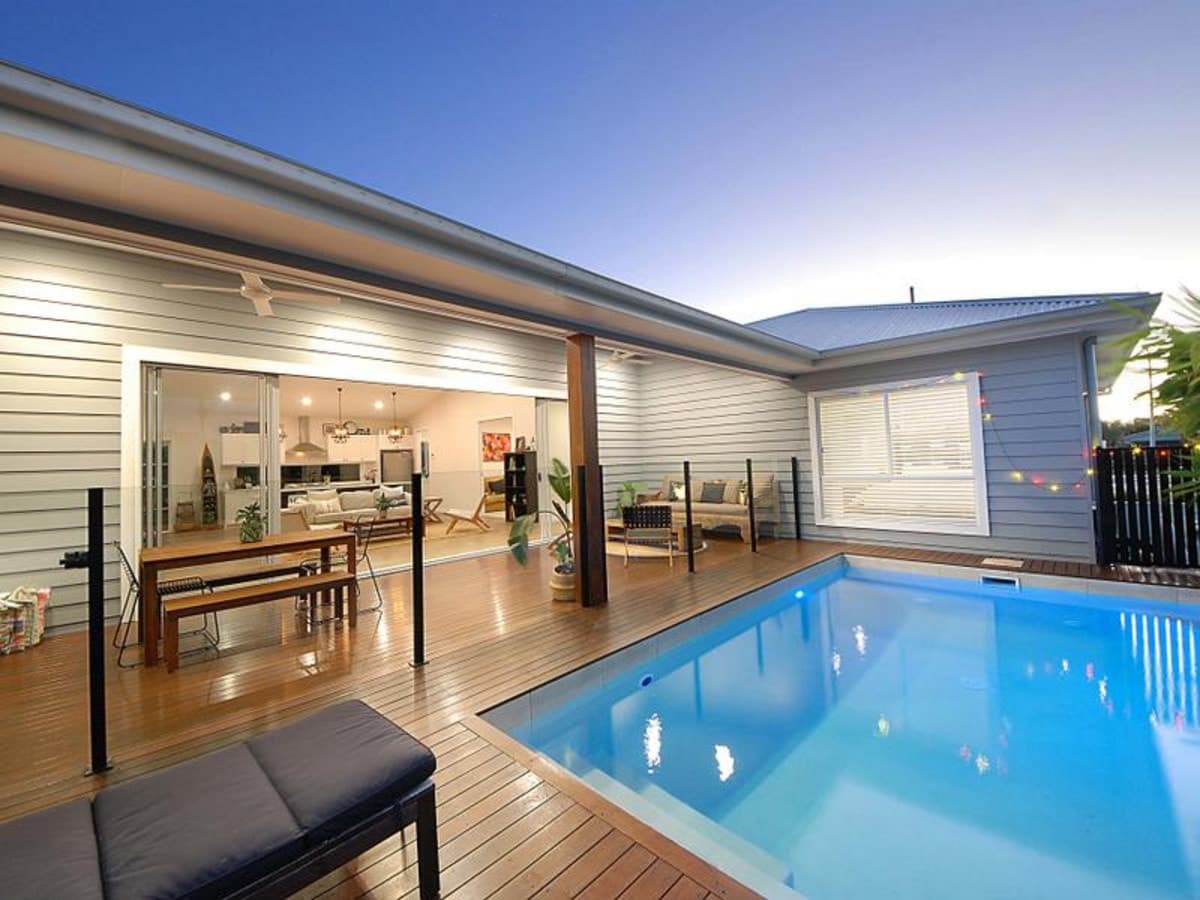 6 Babbler Court, BURLEIGH WATERS, Burleigh Waters - Image 1