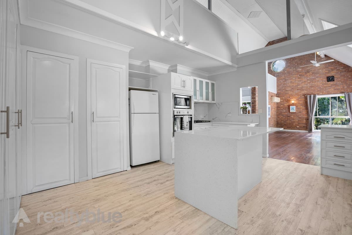 12 Carl Lentz Court, Worongary, Worongary - Thumbnail 2