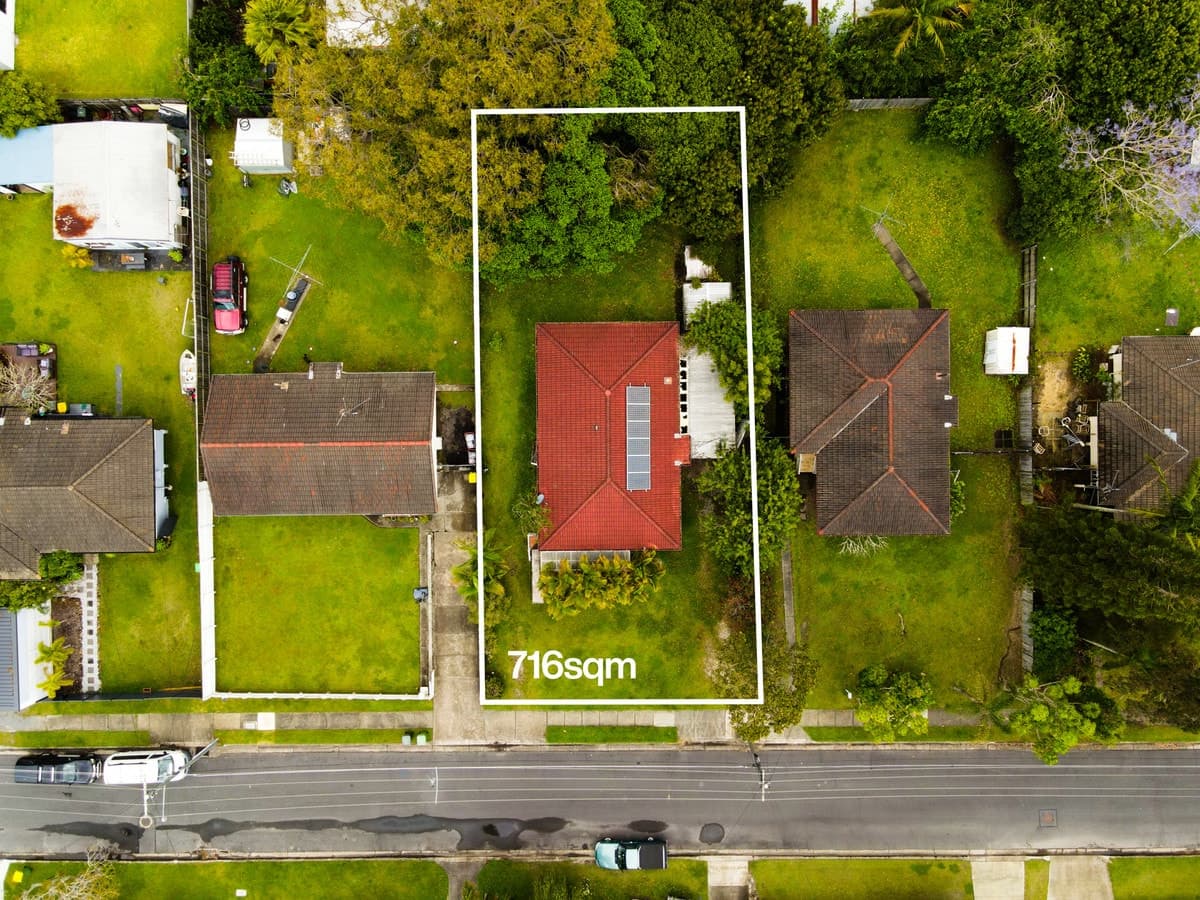 17 Riverside Drive, Currumbin Waters, Currumbin Waters - Thumbnail 2