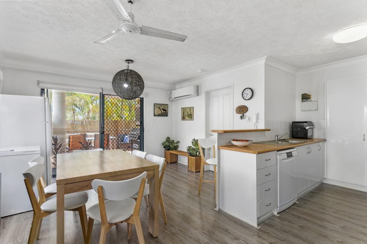 9/19-23 George Street East, Burleigh Heads, Burleigh Heads - Thumbnail 2