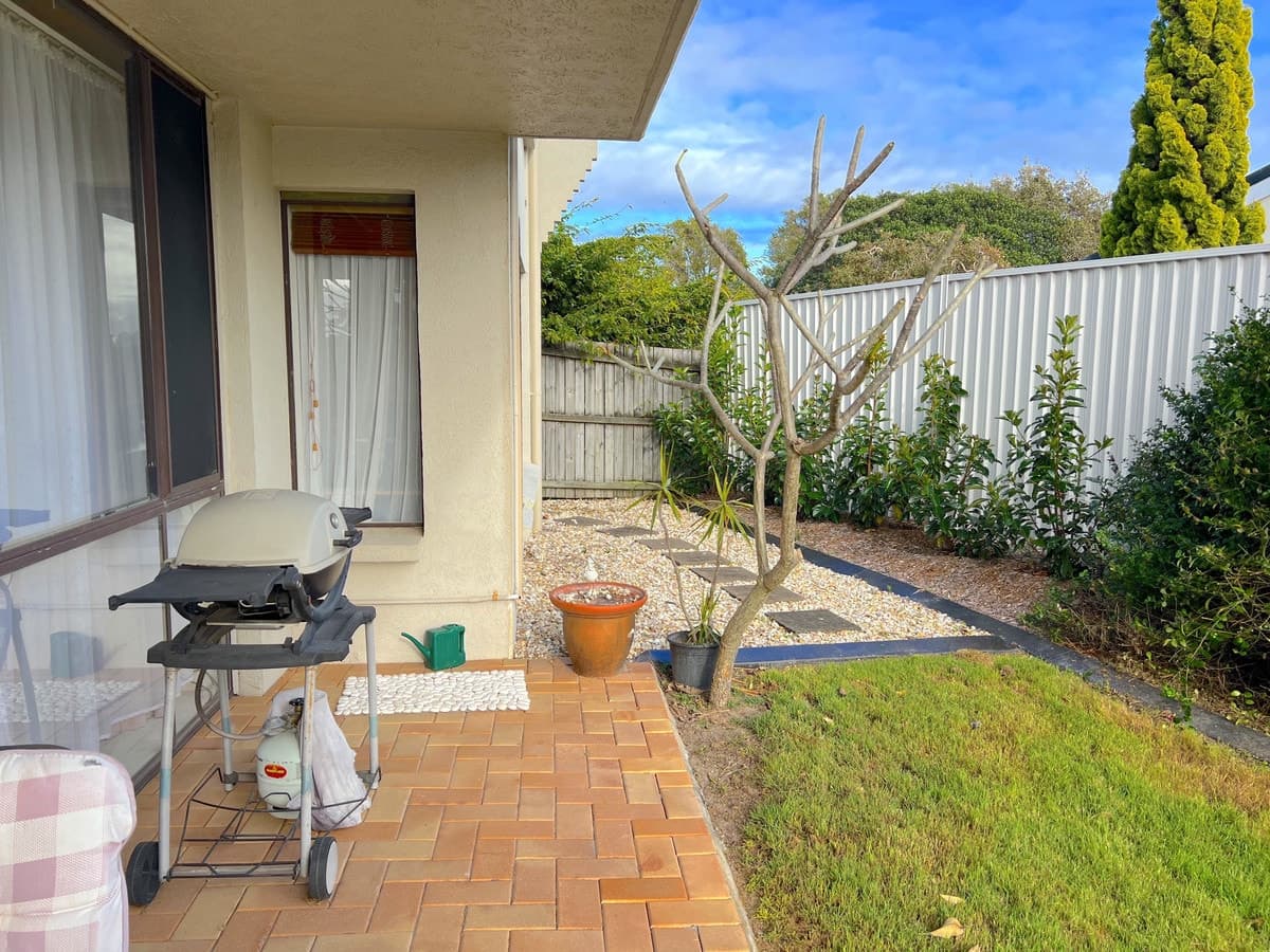 1/2 Dunlop Court, Mermaid Waters, Mermaid Waters - Thumbnail 6