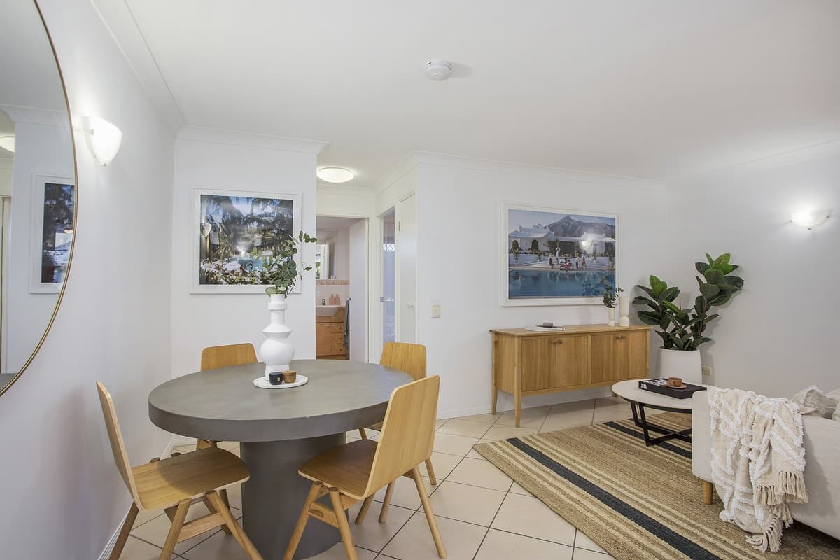 3/5 Fourth Avenue, Burleigh Heads, Burleigh Heads - Thumbnail 2