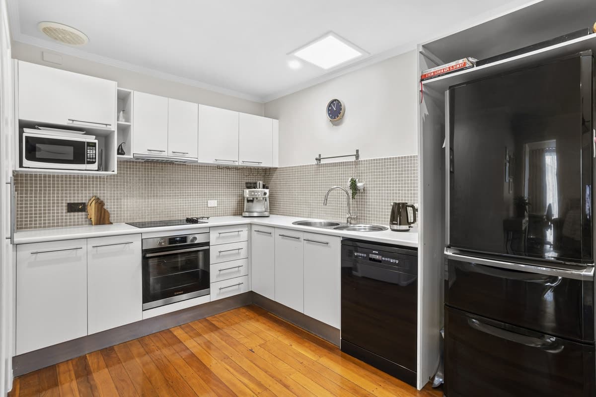 5/42 Sunrise Boulevard, Surfers Paradise, Surfers Paradise - Thumbnail 5