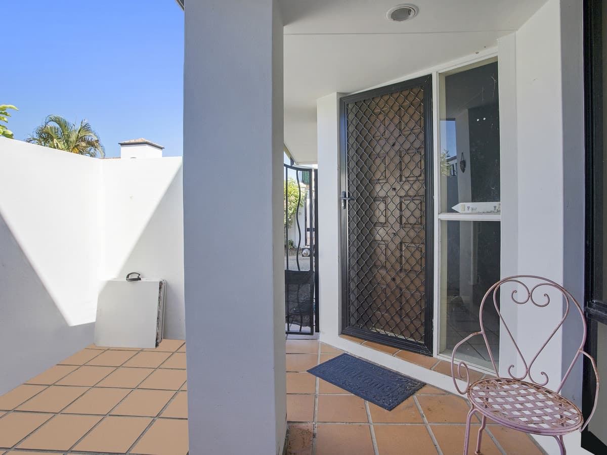 803/2214 Gold Coast Highway, Mermaid Waters, Mermaid Waters - Thumbnail 6