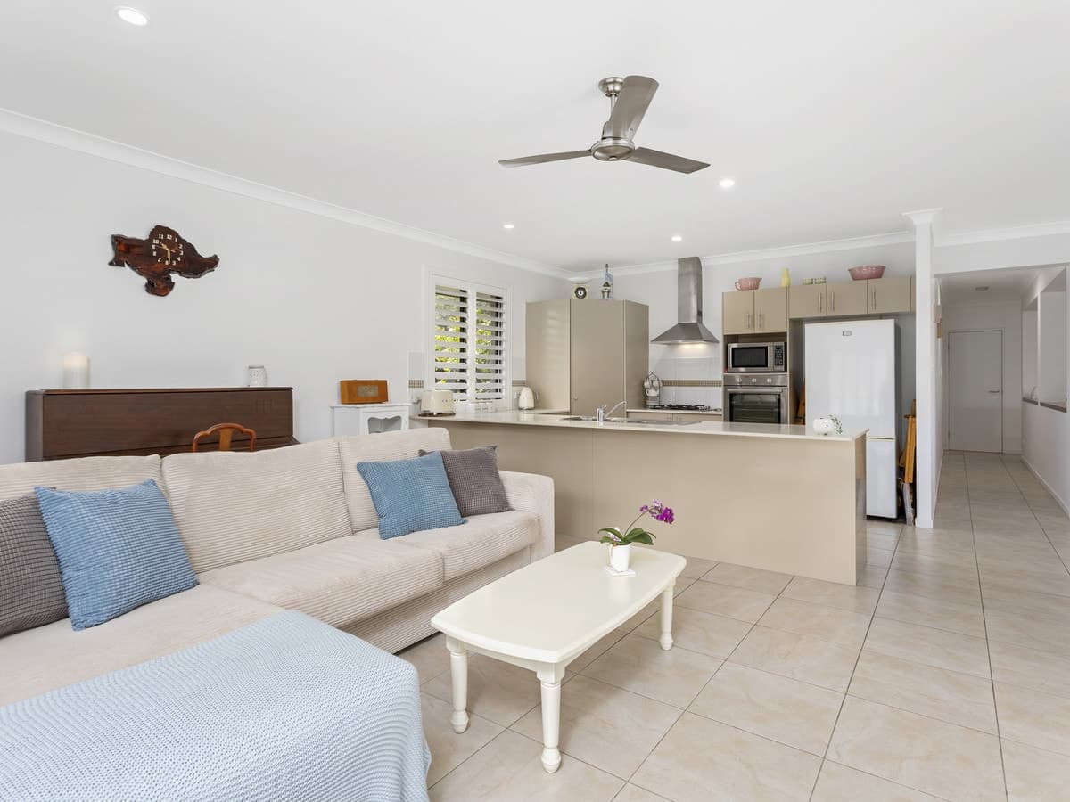 34 Tolga Road, Bonogin, Bonogin - Thumbnail 3