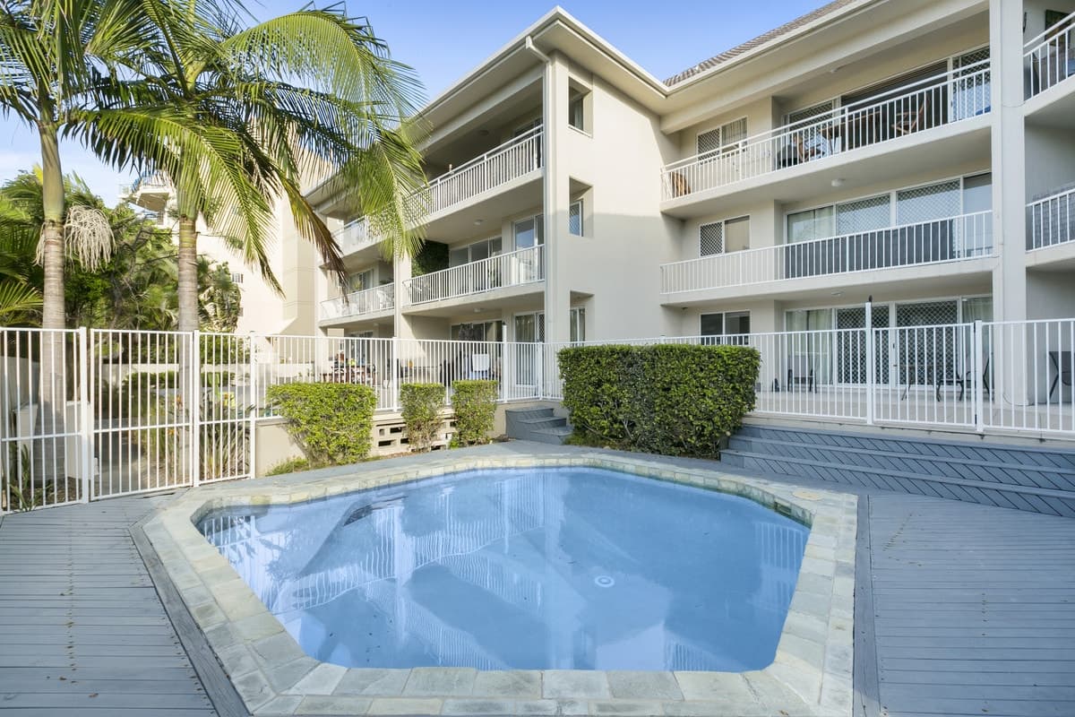 9/9 Francis Street, MERMAID BEACH, Mermaid Beach - Image 1