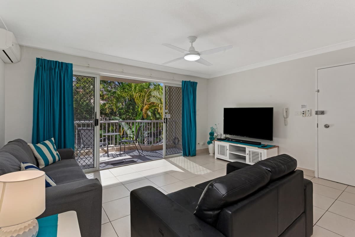 27/27 Wharf Road, Surfers Paradise, Surfers Paradise - Thumbnail 3