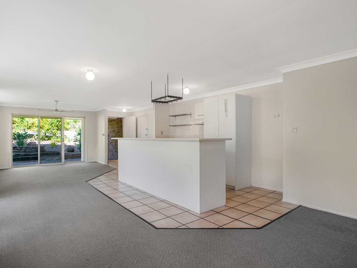 2/184 West Burleigh Road, Burleigh Heads, Burleigh Heads - Thumbnail 2