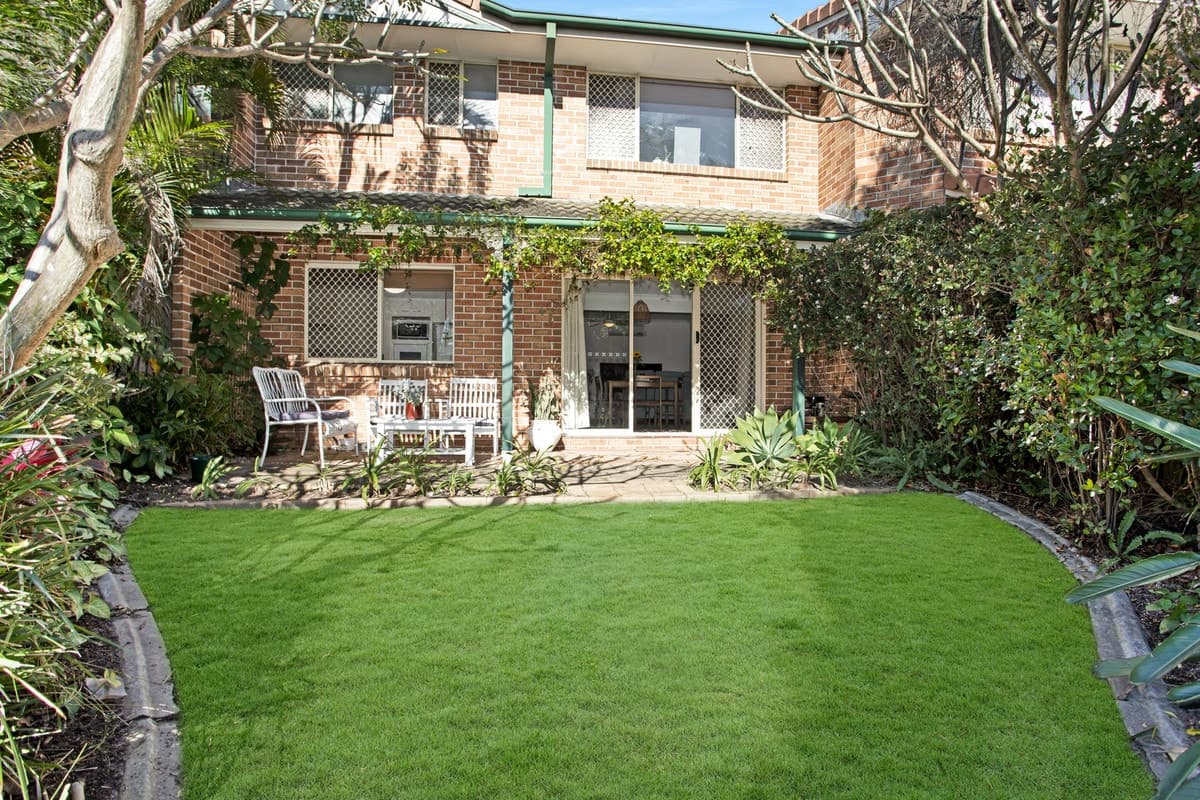 42/2 Cassowary Drive, Burleigh Waters, Burleigh Waters - Image 1