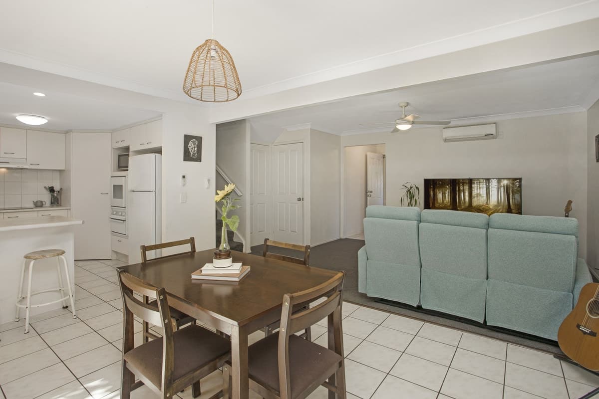 42/2 Cassowary Drive, Burleigh Waters, Burleigh Waters - Thumbnail 6