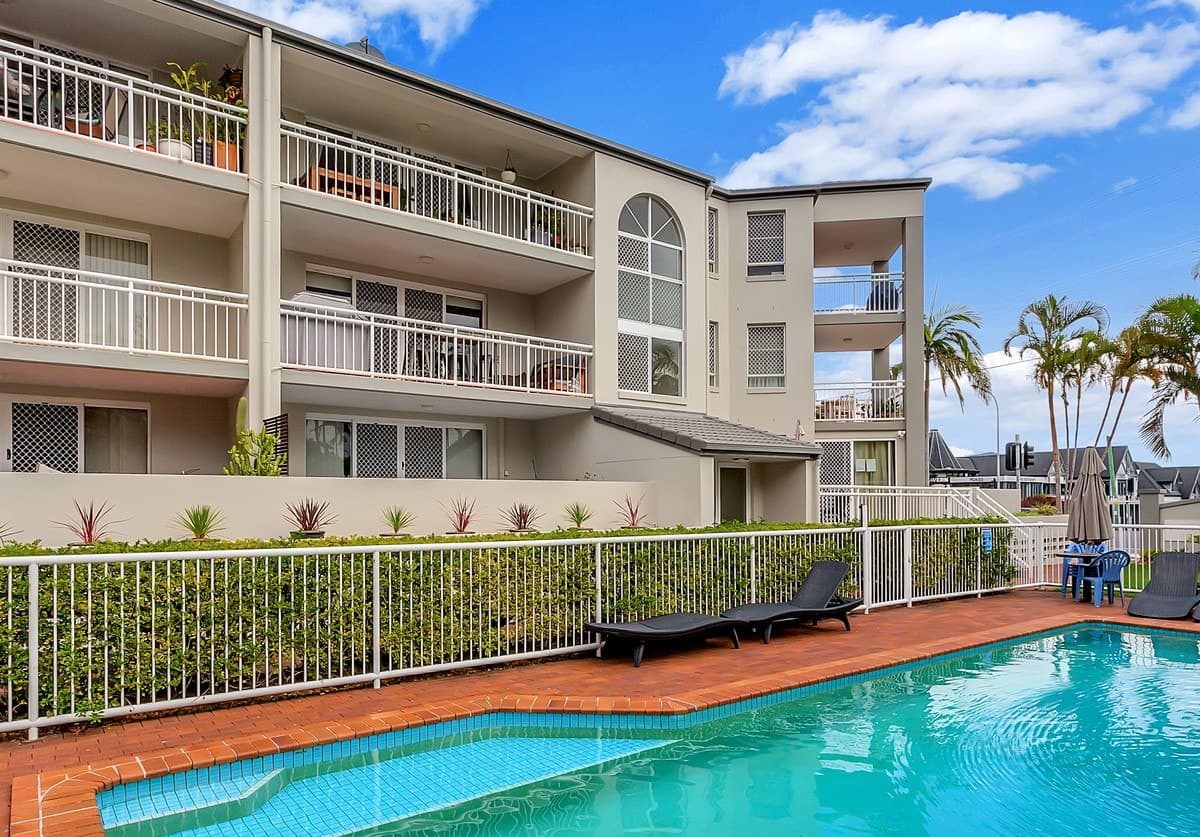 11/2489 Gold Coast Highway, Mermaid Beach, Mermaid Beach - Image 1