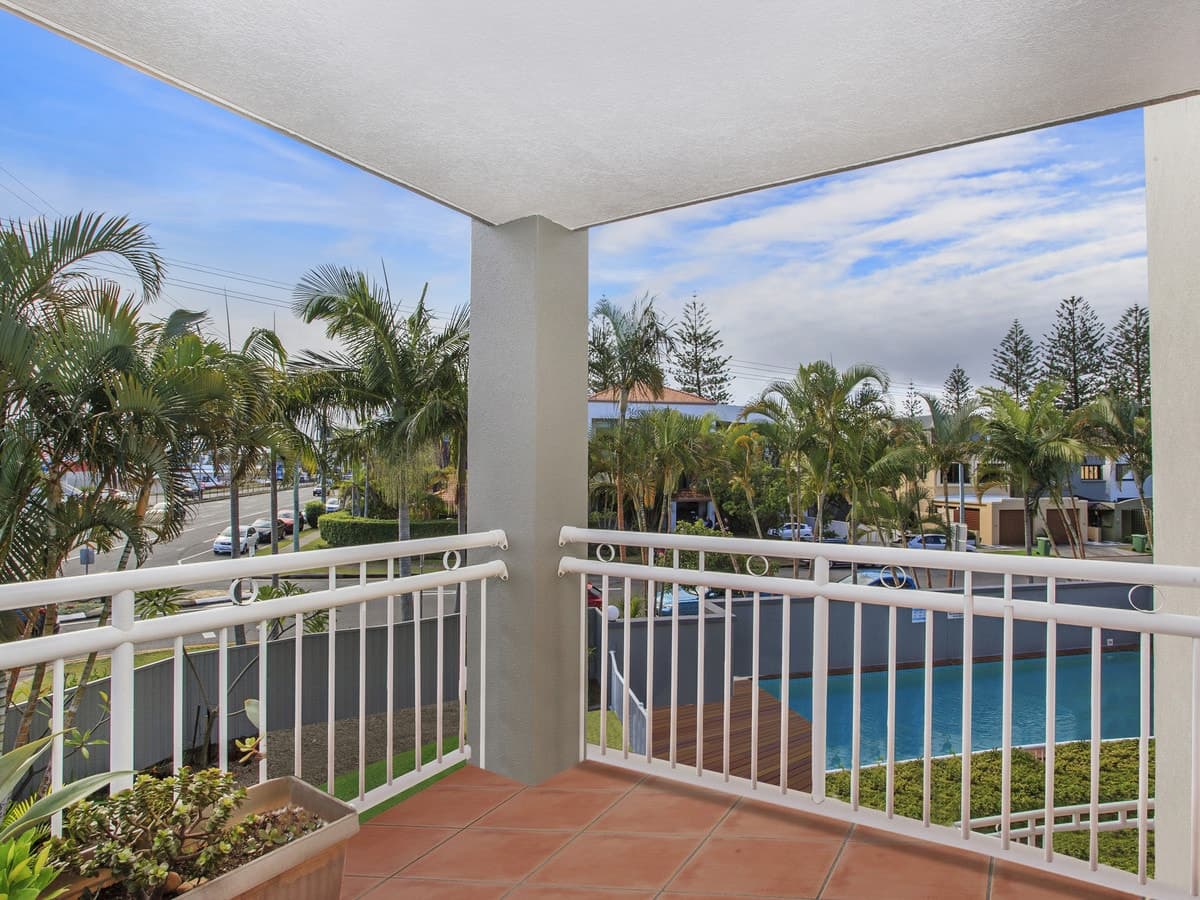 11/2489 Gold Coast Highway, Mermaid Beach, Mermaid Beach - Thumbnail 2