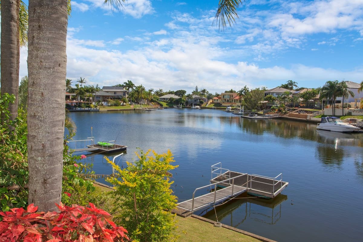 5 Crestmore Court, Mermaid Waters, Mermaid Waters - Thumbnail 2