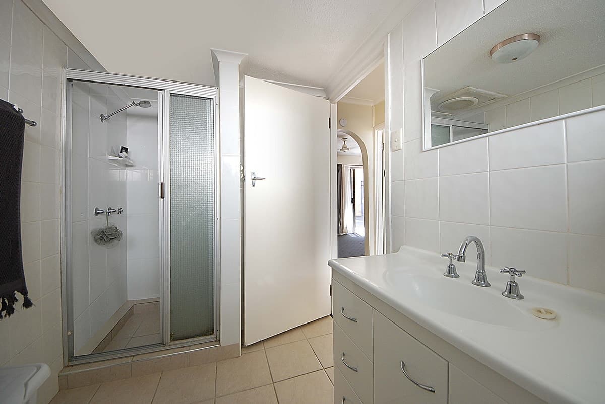 2/991 Gold Coast Highway, Palm Beach, Palm Beach - Thumbnail 6