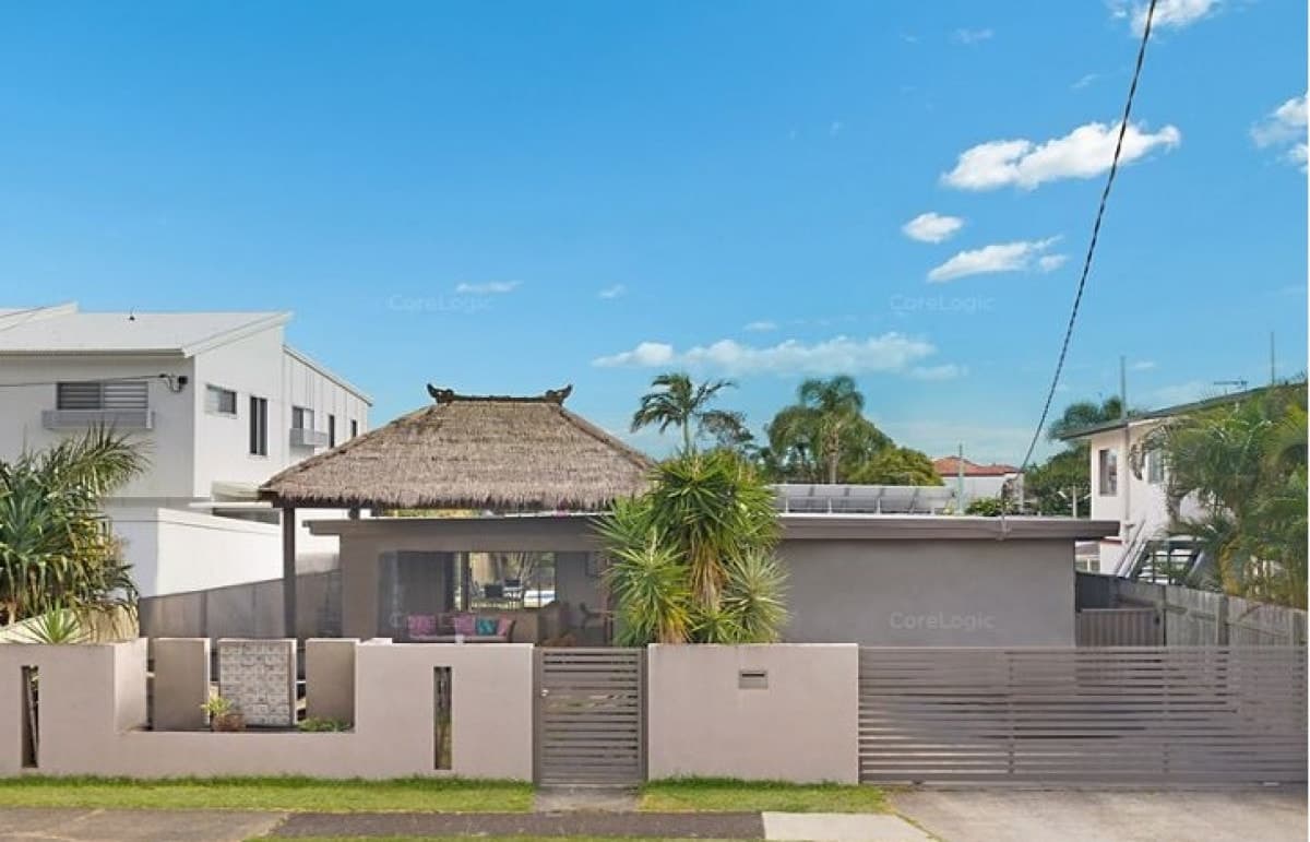 19 Kiers Road, Miami, Miami - Image 1