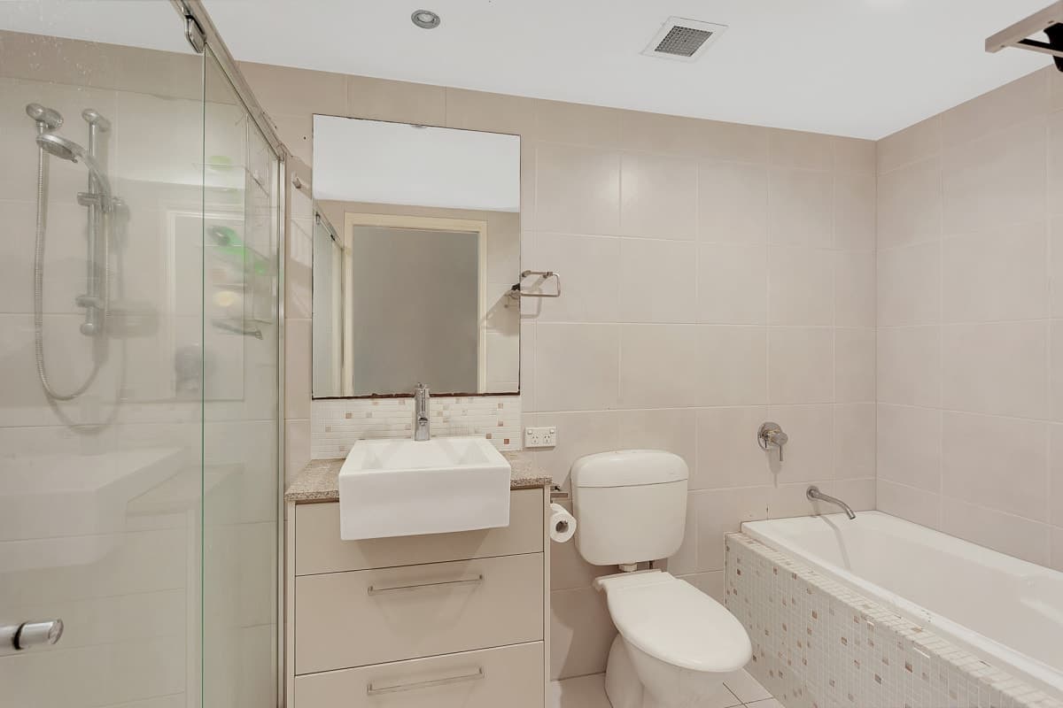 4306/12-14 Executive Drive, Burleigh Waters, Burleigh Waters - Thumbnail 7